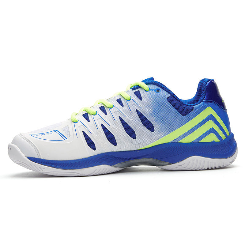 Breathable sports training shoes